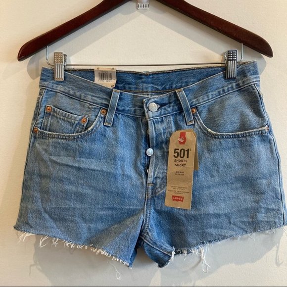 LEVI’S 501  Sz 27 Button Fly Raw Hem 100% Cotton Shorts NWT - Picture 1 of 13